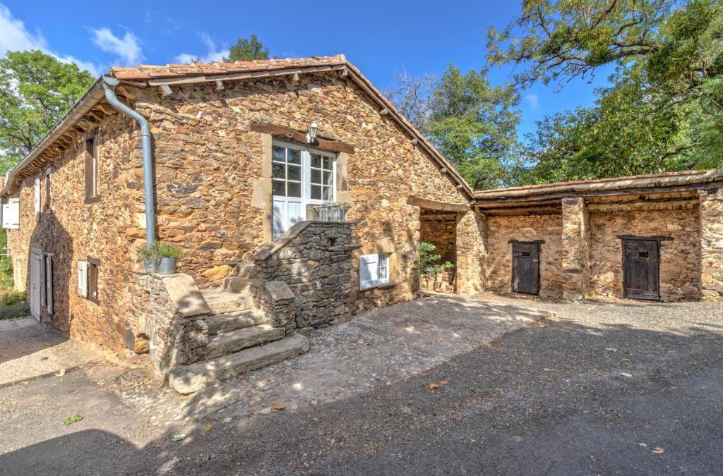 Paulinet House | Les Juliannes - Gîte La Pierre Etoilée Piscine Jardin