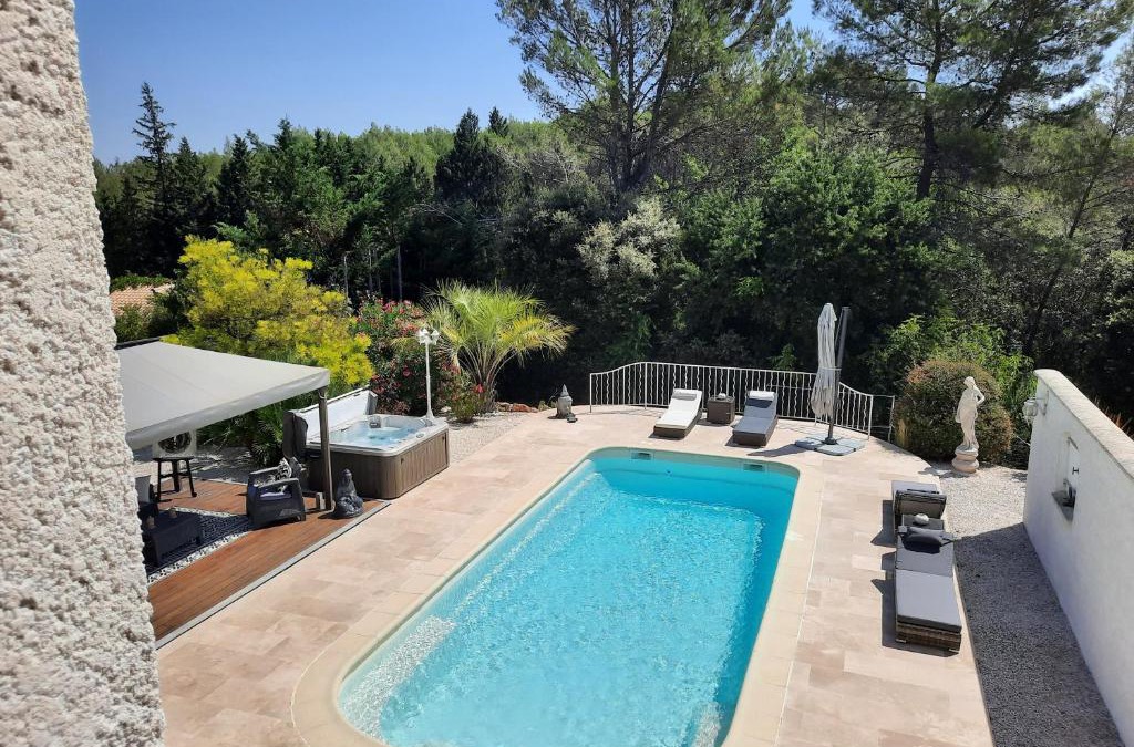 Le Thoronet Apartment | LES LAVANDES
