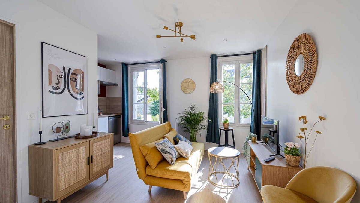 Chatellerault Apartment | Les Maisons Acajou / Superb T2 Spicy Love