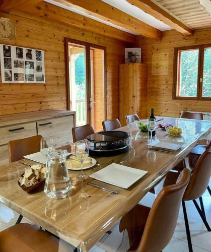 Travexin Ski Chalet | Les Marmottes, 10 à 20p avec bb-foot, billard, bar