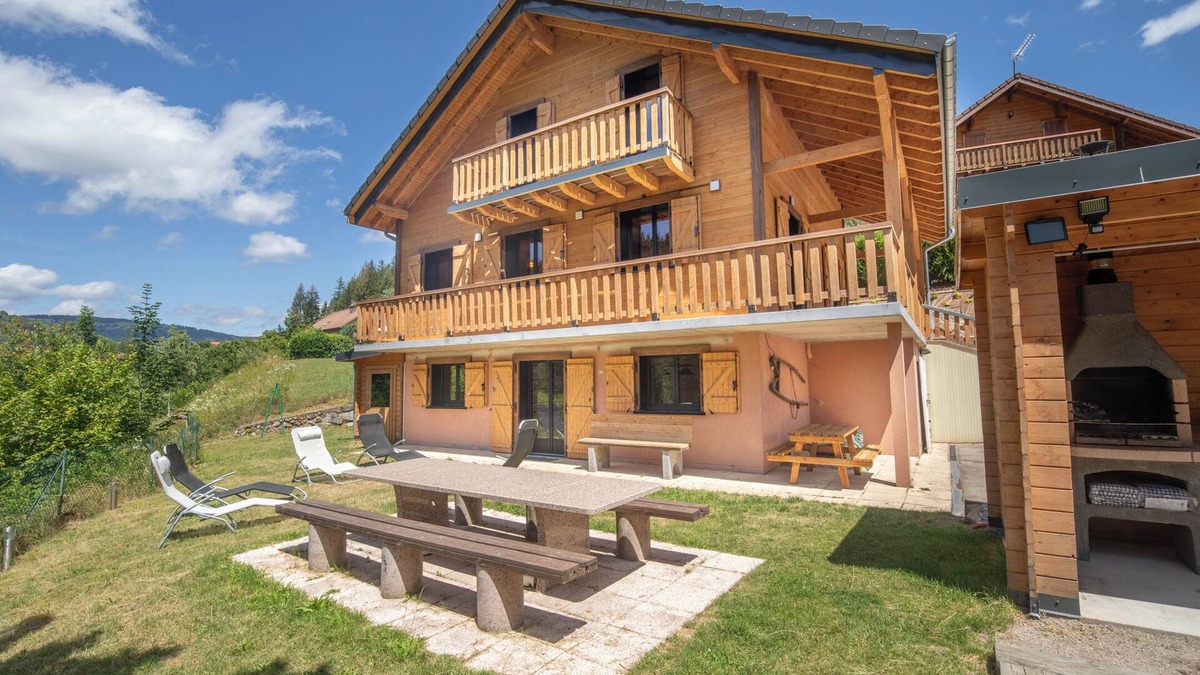 Travexin Ski Chalet | Les Marmottes, 10p with bb-football, billiards and bar