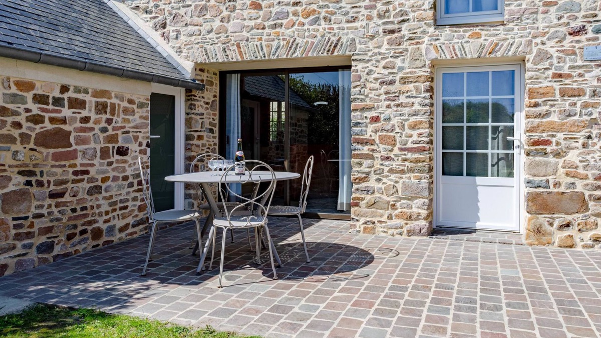 Creances House | Les Moutons by Interhome