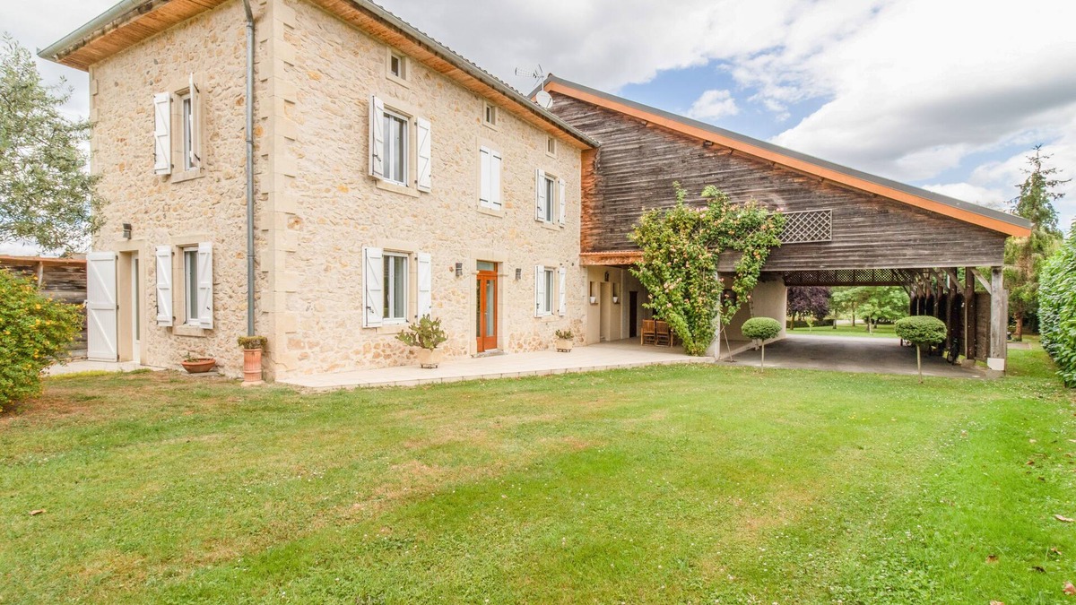 Montsaunes House | Les Navarrines - Belle maison avec jardin
