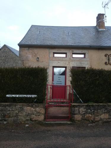 Saint-Brisson House | Les petites Fourches