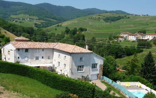 Vaux-en-Beaujolais House | Les Picorettes