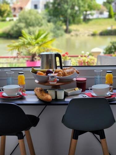 Le Perreux-sur-Marne Bed & Breakfast | Les Pingouins de la Marne 2