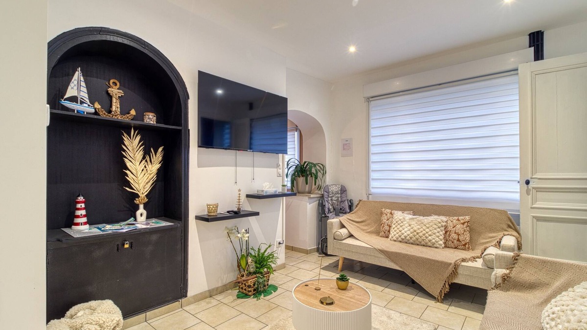 Marquise House | Les Pivoines Magiques - Maison avec garage