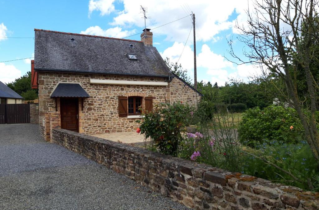 Trans-la-Foret House | Les Roses Trémières