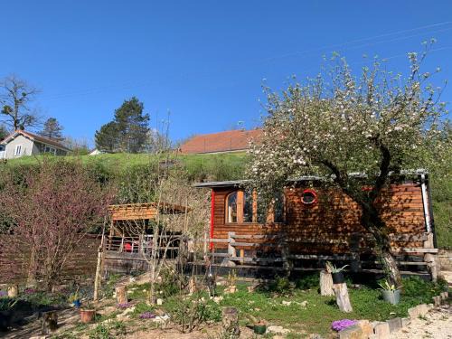 Audelange House | Les roulottes de Moulin Rouge