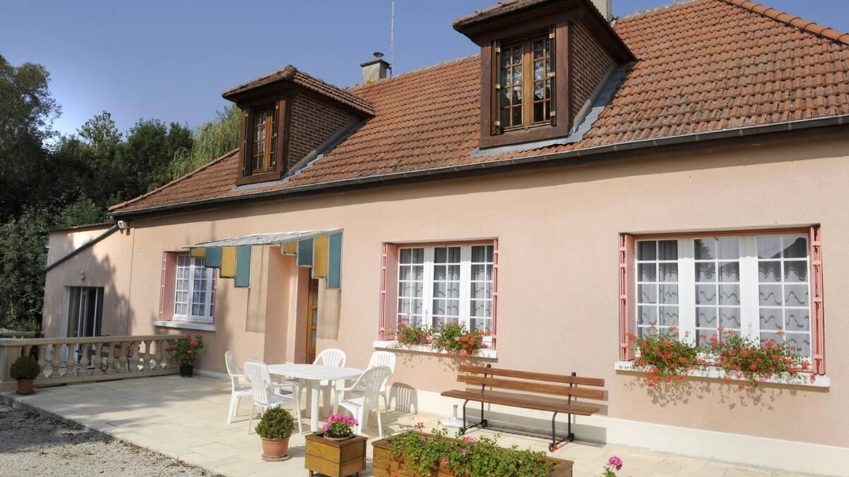 Saint-Remy-sous-Barbuise House | Les Saules Calais - Saint Remy Sous Barbuise