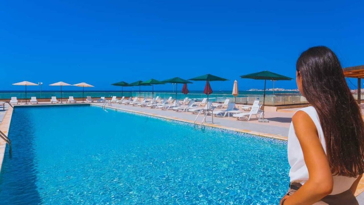 Algiers Hotel | Les Sables d'Or