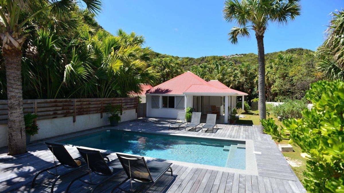 Anse de Lorient Villa | Les Sables Luxury villa