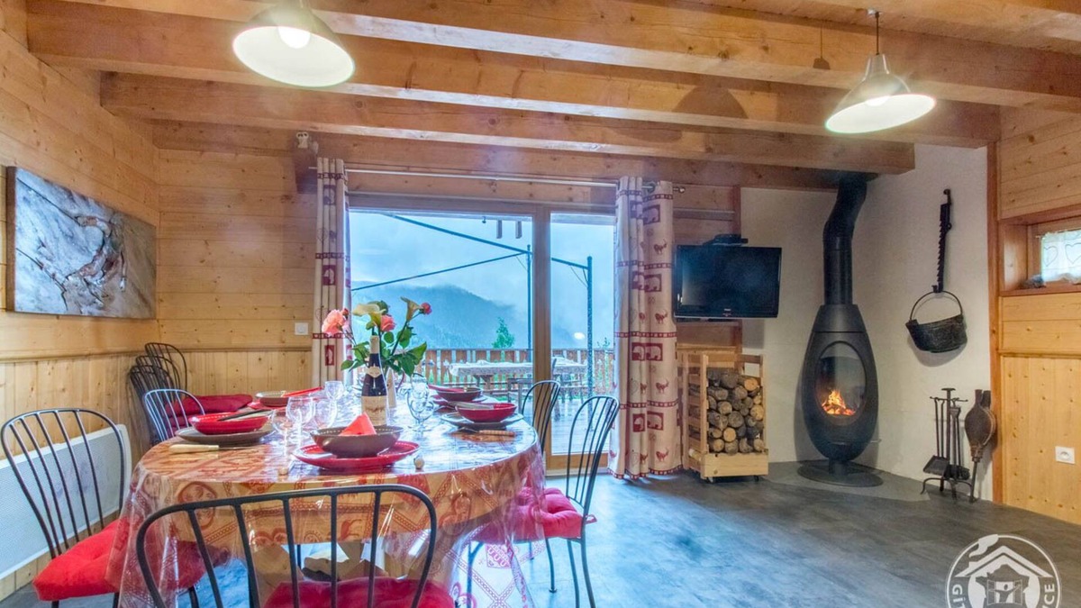 Notre-Dame-du-Pre House | LES Skieurs - Notre-dame-du-pre