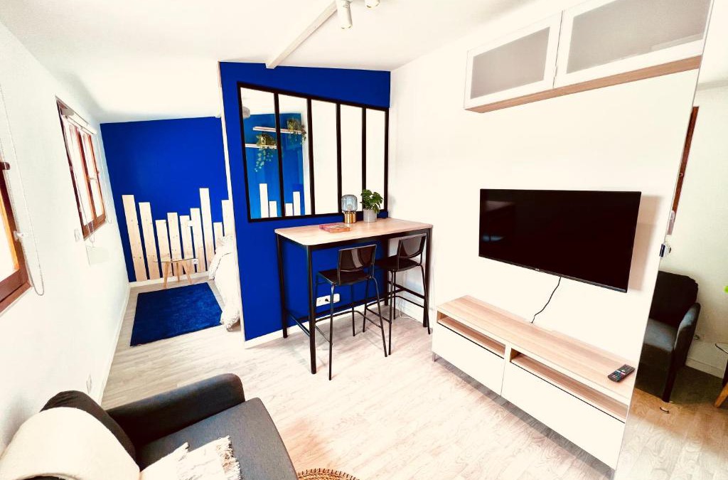 Saint-Honore - Jeanne d'Arc Apartment | Les studios de la Villa Jules Verne
