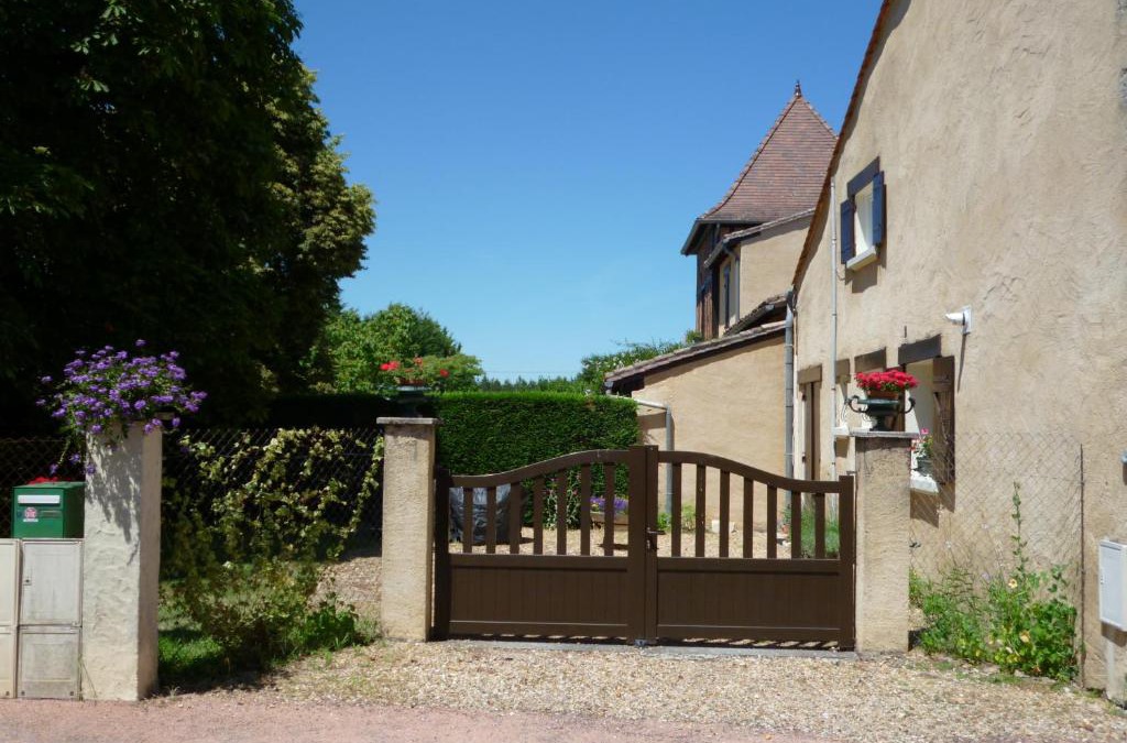 Le Pizou House | Les Sureaux Le Gite 3 étoiles par CDT24