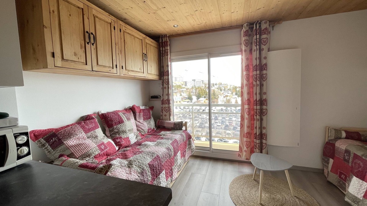 La Toussuire Apartment | les Sy'belles Ravières auCoeur de station skis aux pieds