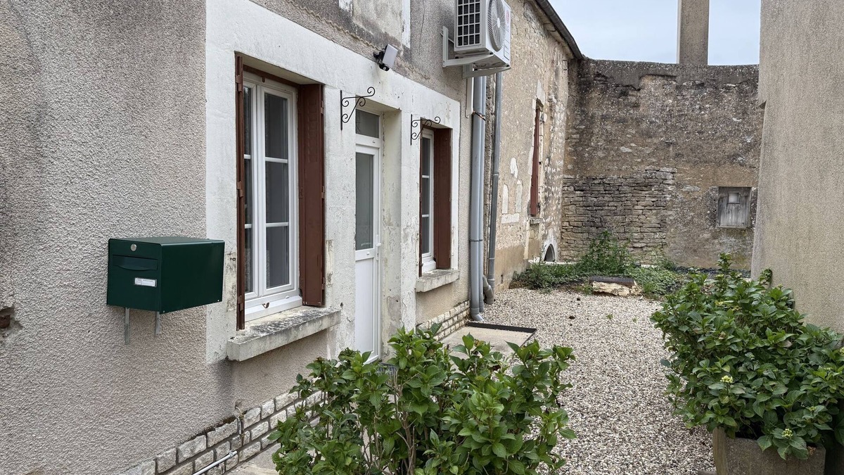 Prehy House | Les Temps Perdus