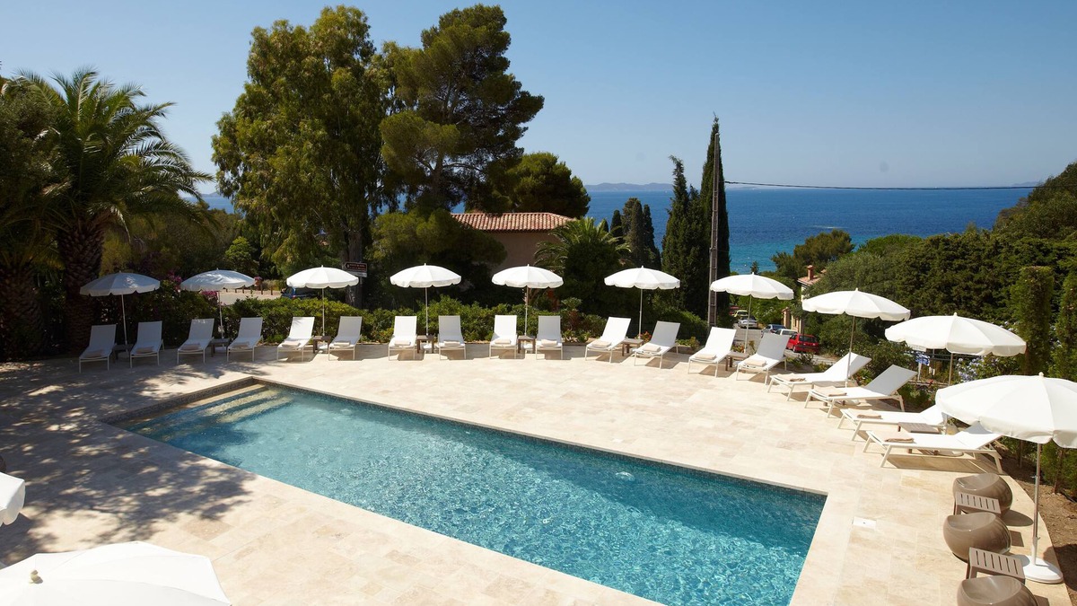 Le Rayol Hotel | Les Terrasses du Bailli Hôtel