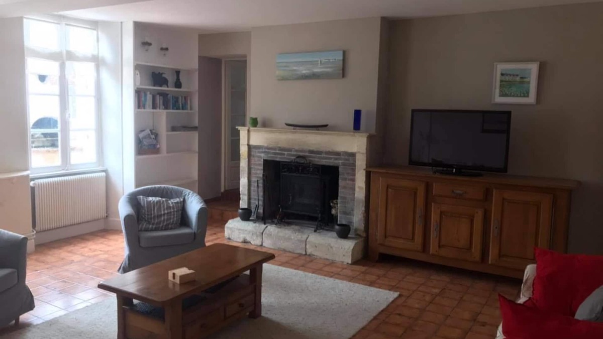 Bagnizeau Cottage | Les Vieilles Ombres - La Vigne