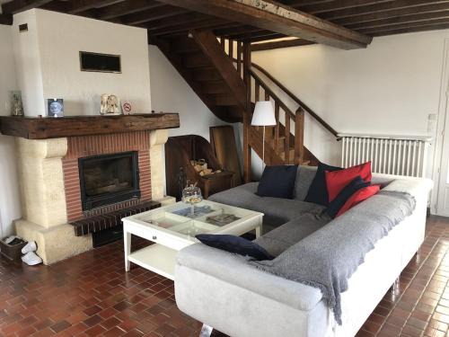 Bernieres-sur-Mer House | Les Volets Bleus-Charmante maison entièrement équipée face à la mer pour 2 à 6 personnes