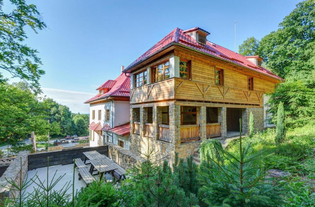 Rostin House | Lesní penzion Bunč