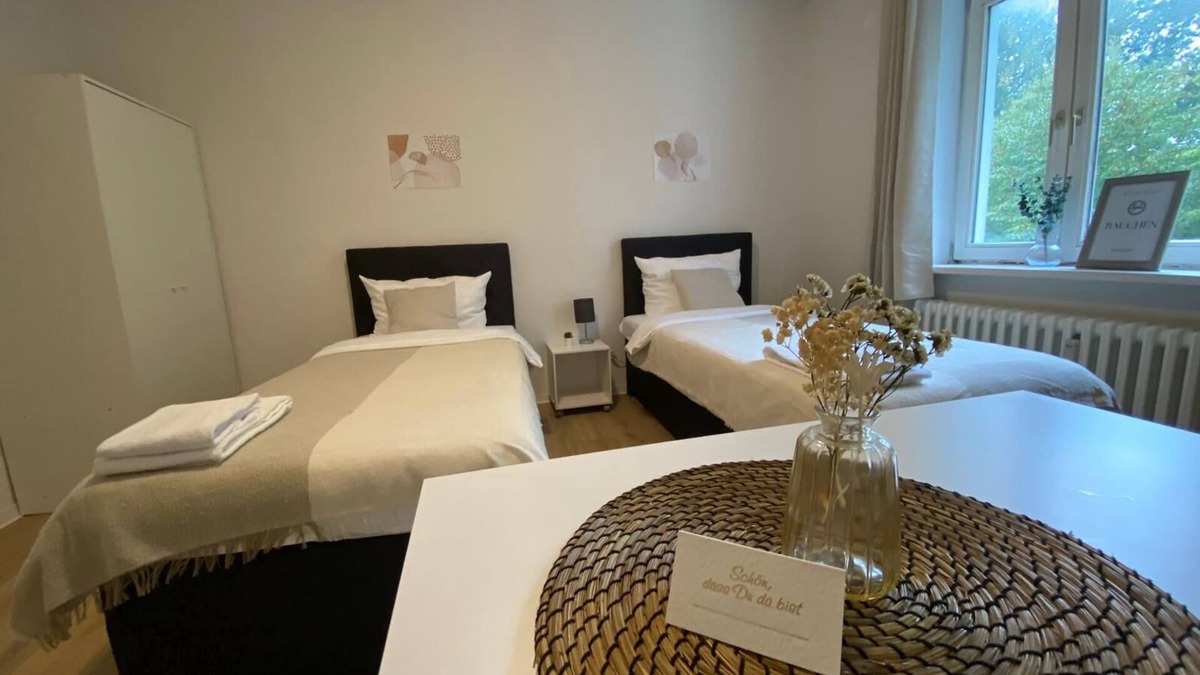 Neumuenster House | Lessingstraße 13 - 3 bedrooms with balcony