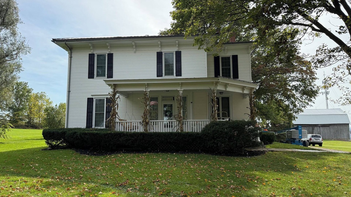 Mount Morris Apartment | Letchworth View upstairs unit on a historical site sitting on Top of the Valley!