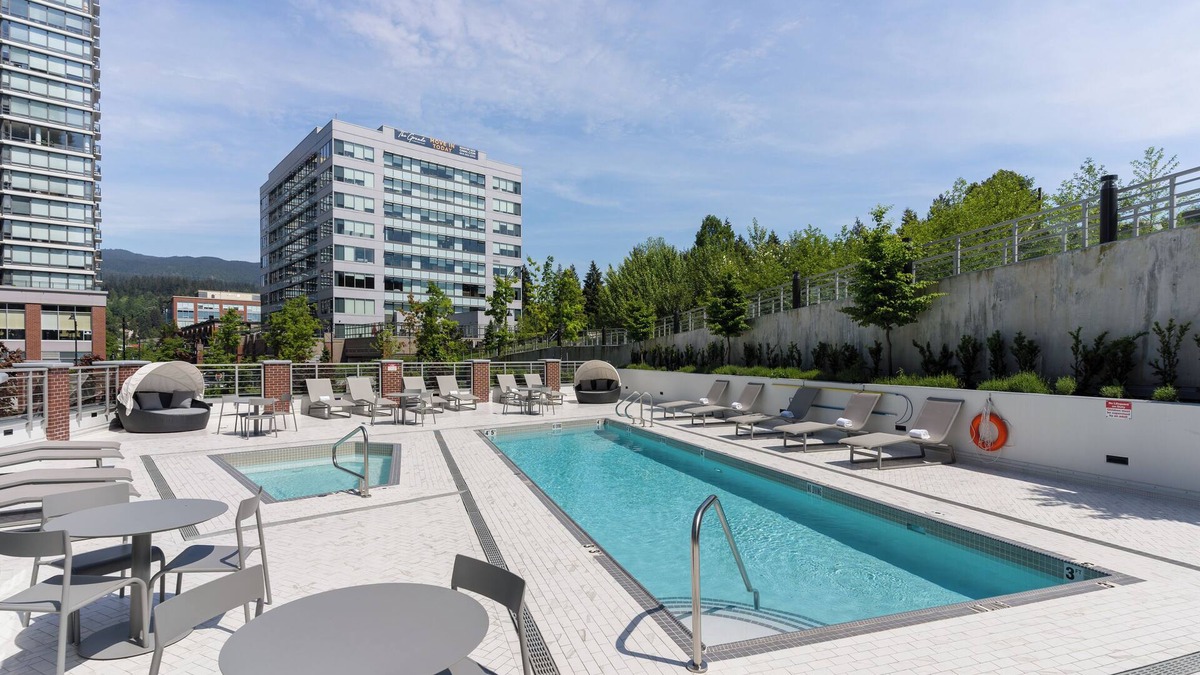 Port Moody Hotel | Level Port Moody- One Bedroom Suite