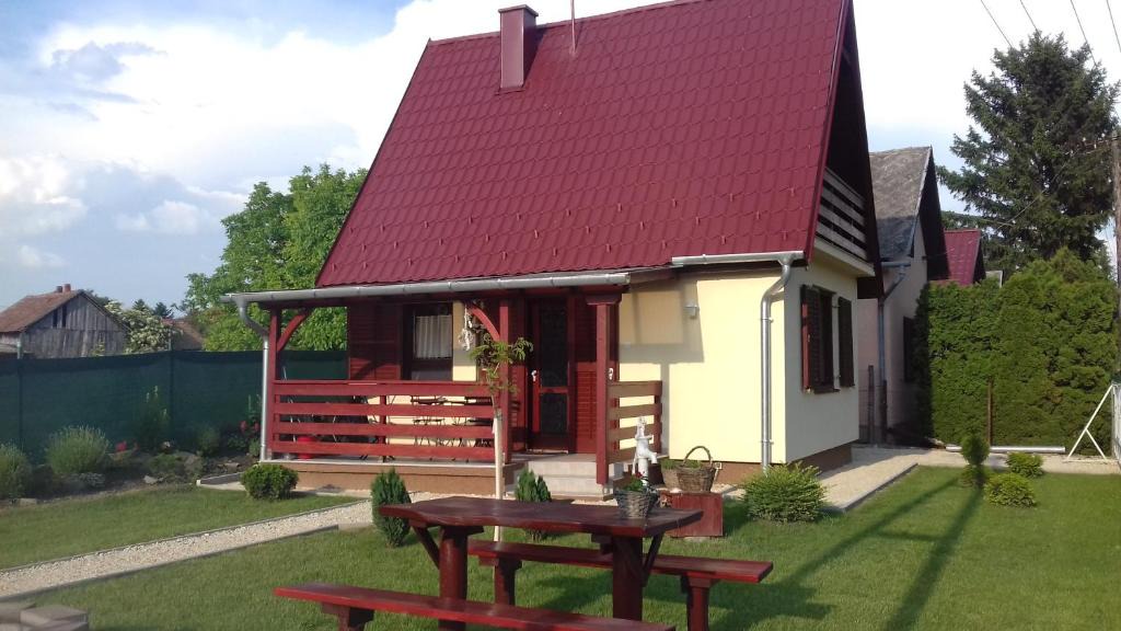 Lipot House | Levendula Ház