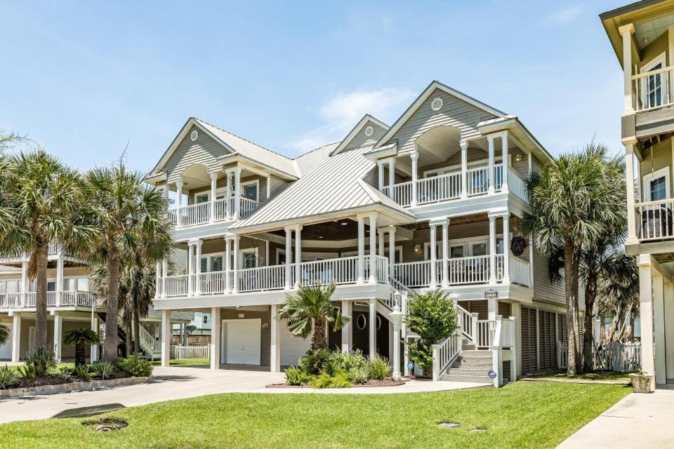 Pirates Beach West House | Leviathan