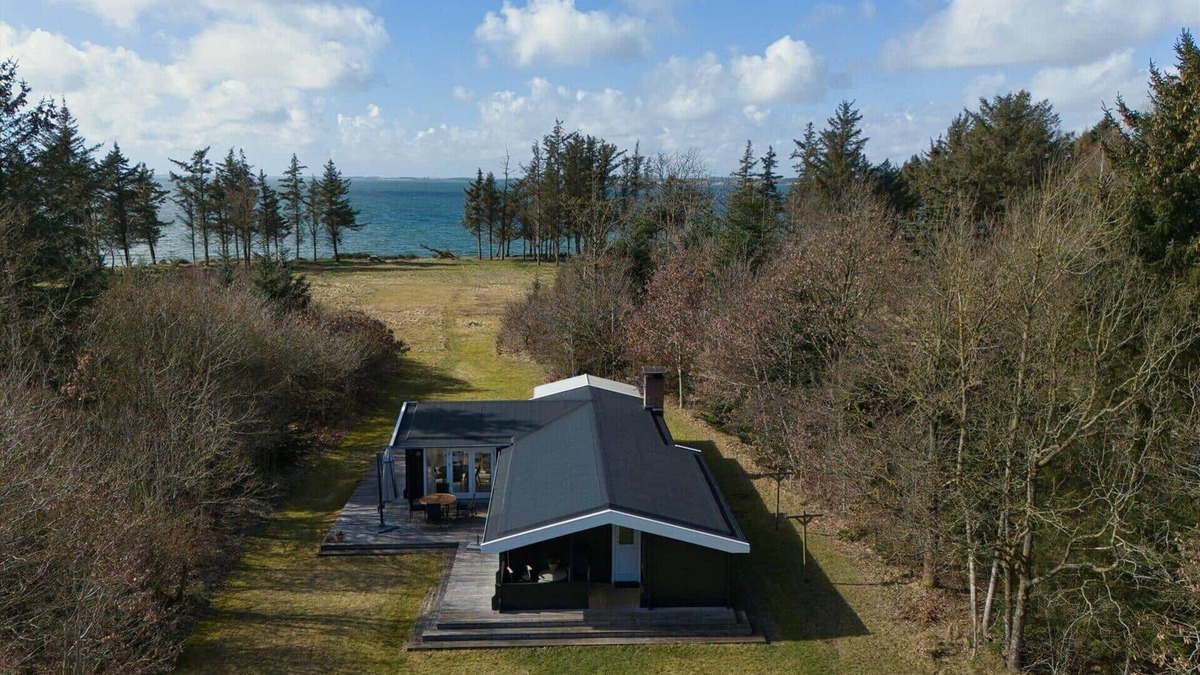 Spøttrup House | LF14132 Spøttrup - Porfyrvej 2