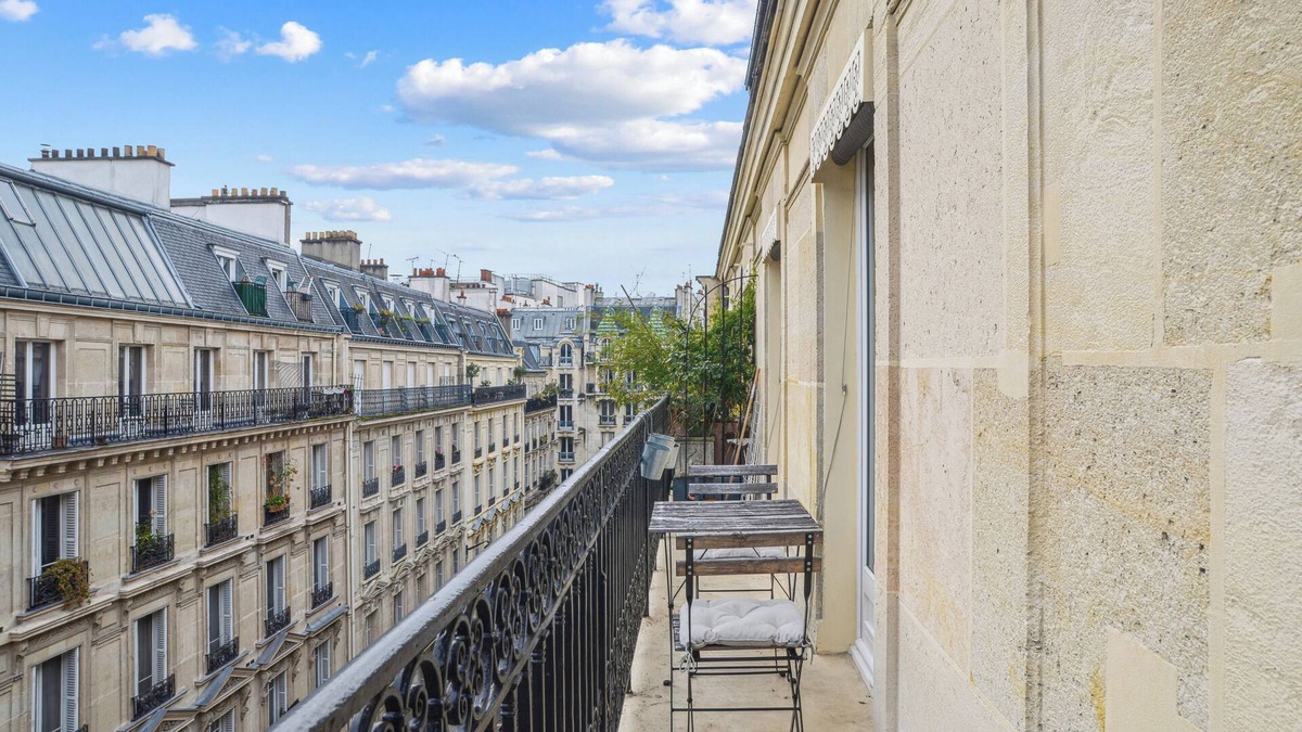 Quartier Saint-Georges Apartment | Liège - C. Mercier 1bdr - B'Your Home