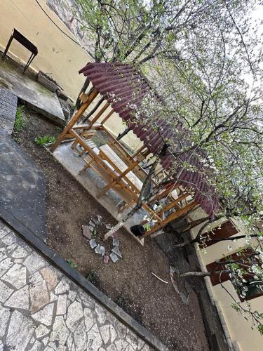 Yerevan House | Li-Yes Qanaqer