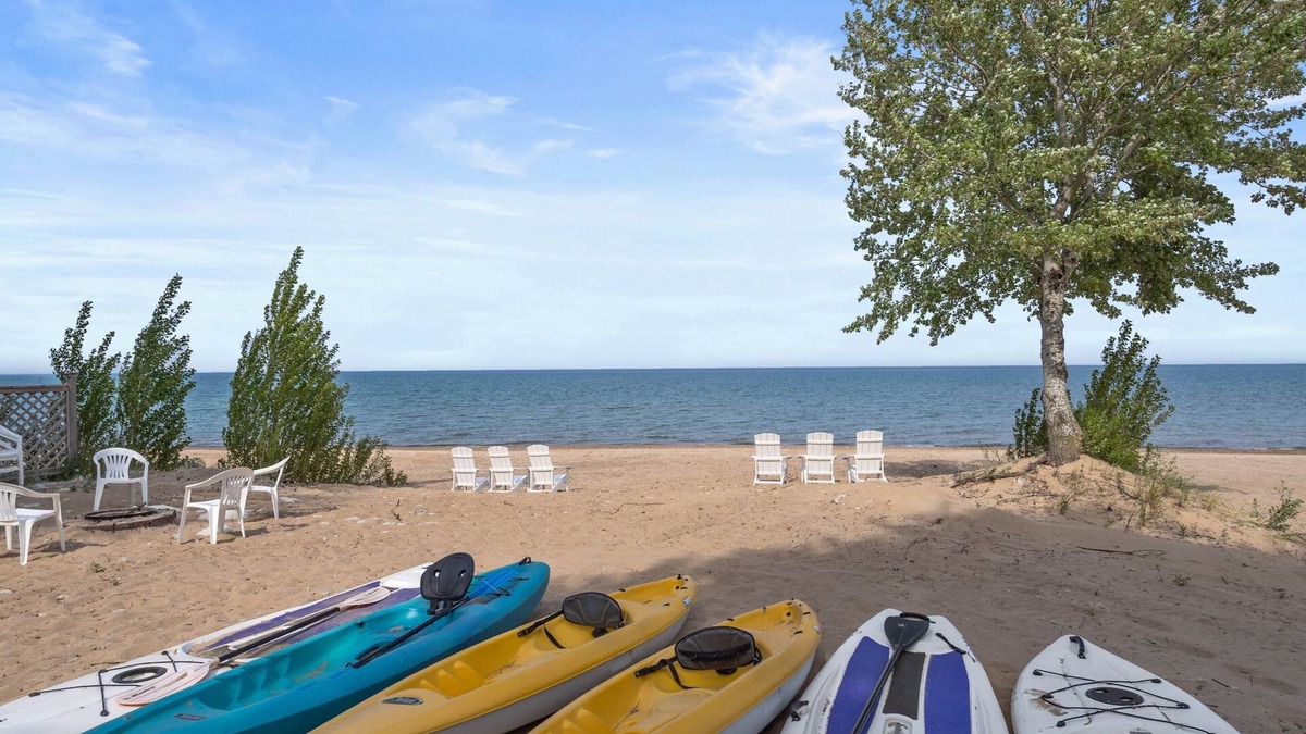 Port Sanilac House | Libby's Cove - Swim spa open all year! kayaks&more
