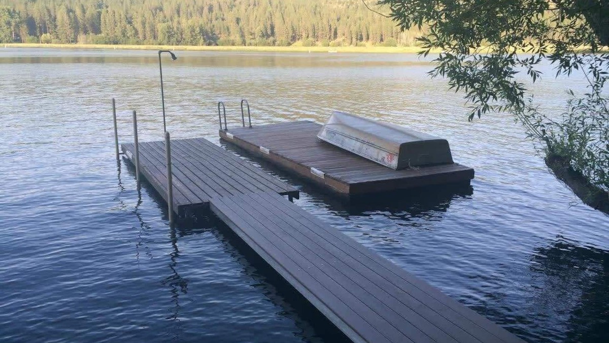 Liberty Lake House | Liberty Lodge - Waterfront Home with Beds for 20