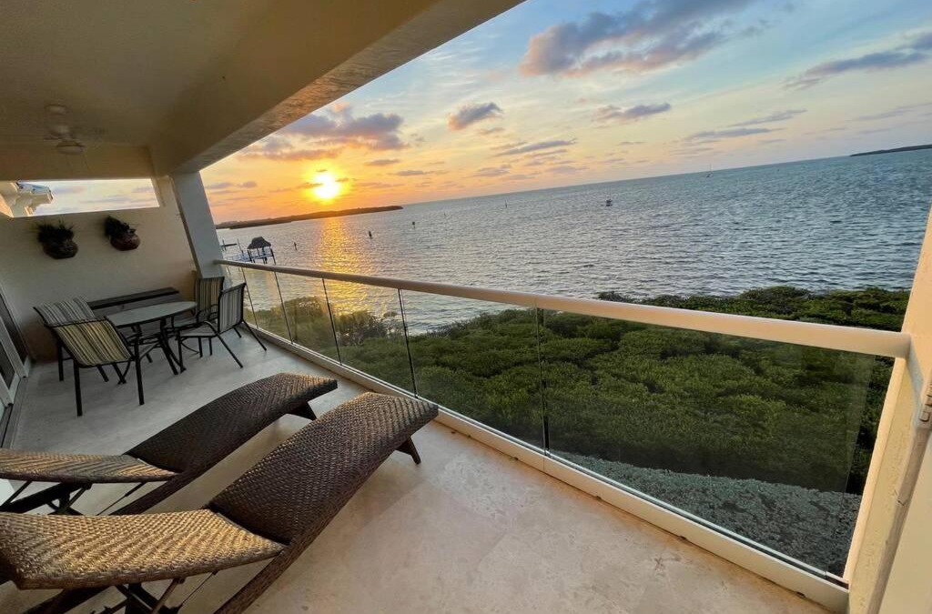 Rock Harbor House | LICENSED Mgr - LUXURY VIP PENTHOUSE SUITE - OFFERS RESORTS BEST PANORAMIC OCEAN VIEWS!