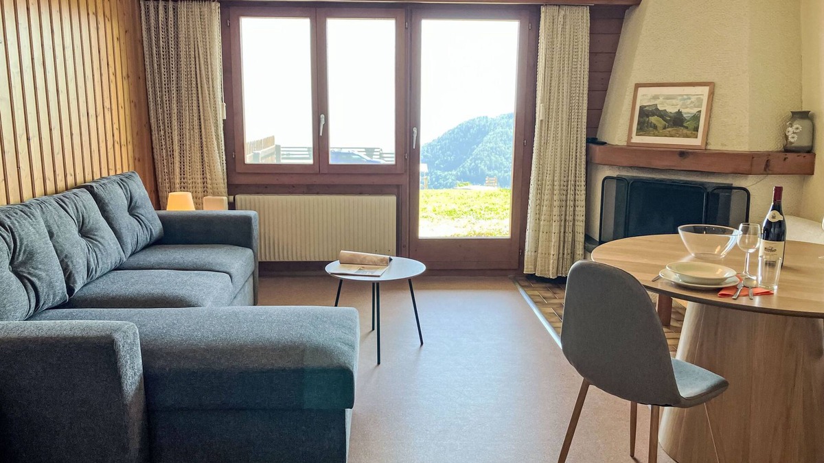Sainte-Croix Apartment | Licorne by Interhome