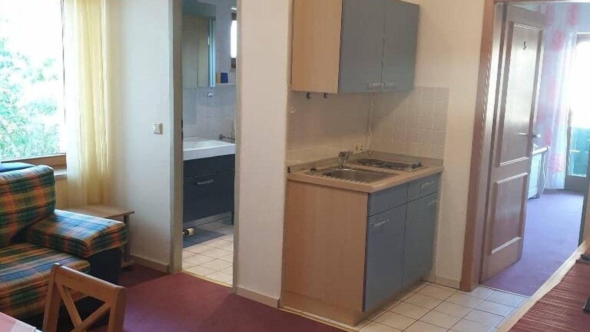 Kirchham Apartment | Liebevolles Appartement mit Balkon im idyllischen Dorf Kirchham