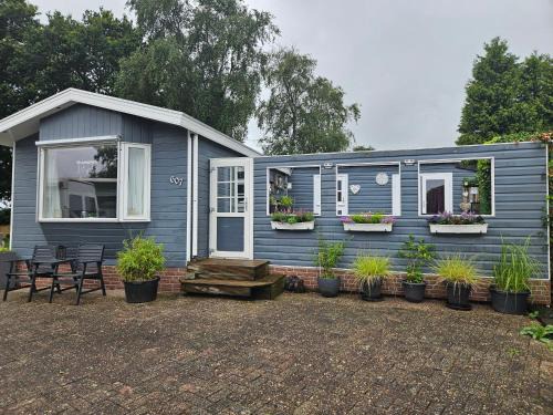 Sumar Ski Chalet | Liefdevol chalet aan het meer