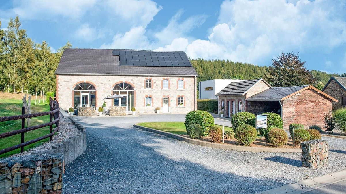 Malmedy House | Liege Villa near Spa Circuit