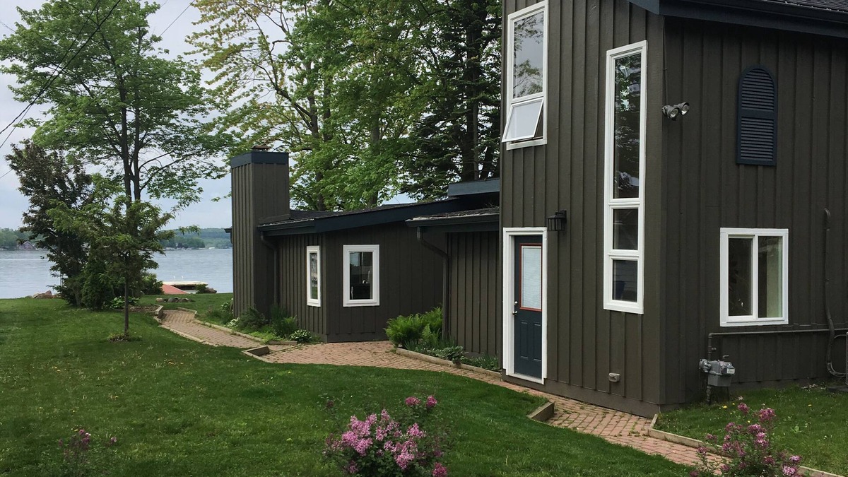 Hamburg Township House | Life is better on Portage Lake. SUMMER FIREWORKS- viewable from House
