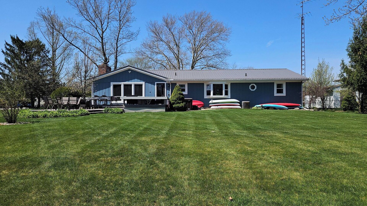 Edwardsburg House | Life is Better on the Lake! 3 Bedroom Lake house with Dock for boat and Kayaks