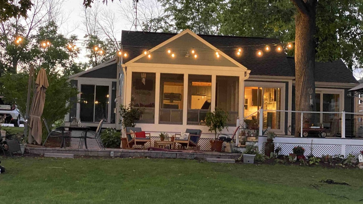 Newville House | Life is better on the River