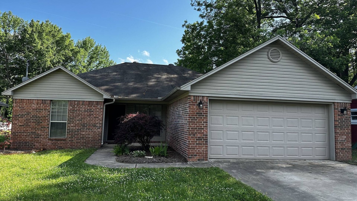 Mayflower House | Life is Good in Mayflower