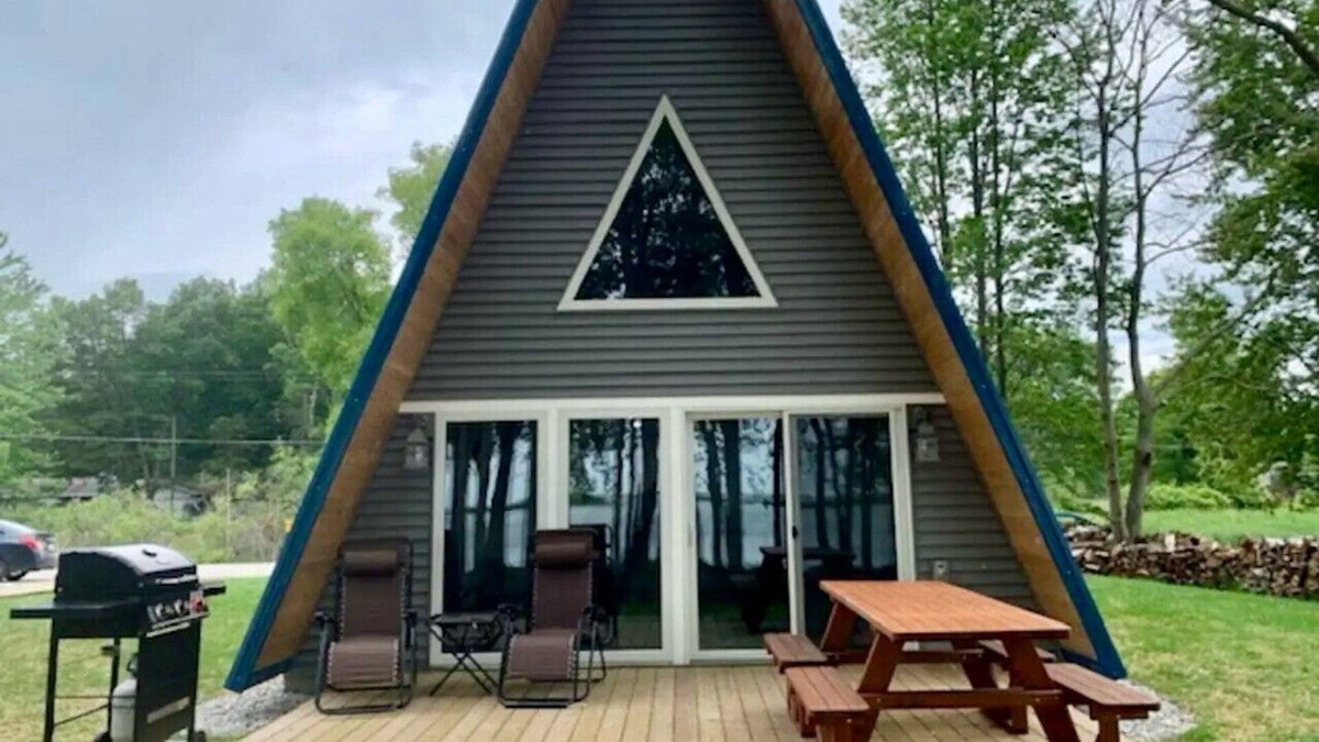 Au Gres Cabin | Life's a Hoot A-Frame Cabin