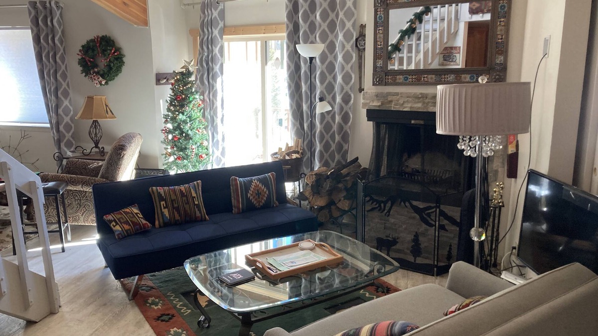 Red River Condo | Lifts West-new to market-owners home top corner unit sleep 6 in beds 5 more