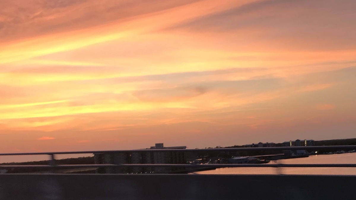 St Andrews House | Light and bright Near Golf courses, Beach, Art, Raceway and Amusement parks