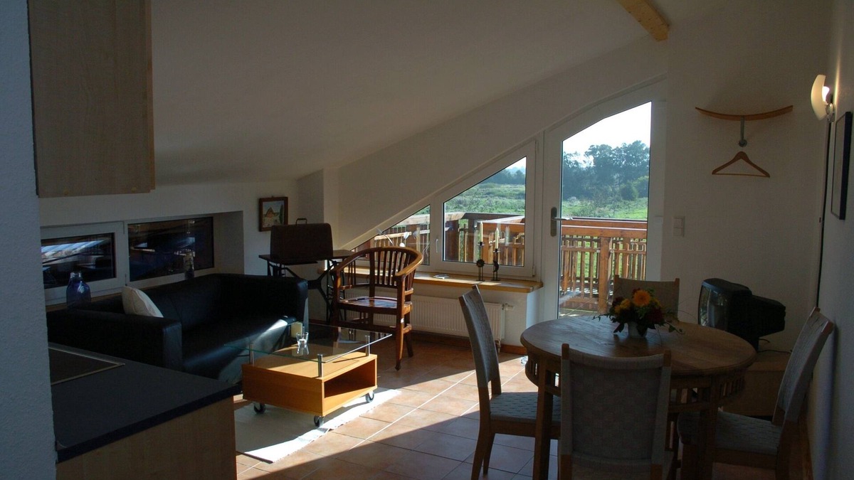 Grosefehn Apartment | Light and bright apartment with piano in the heart of East Friesland