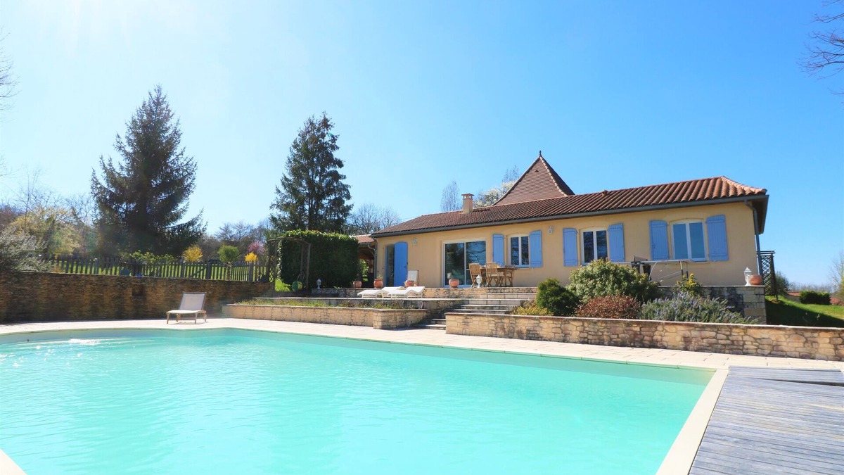 Saint-Andre-dAllas House | Light&bright holiday house with pool, garden and views, 7km from Sarlat