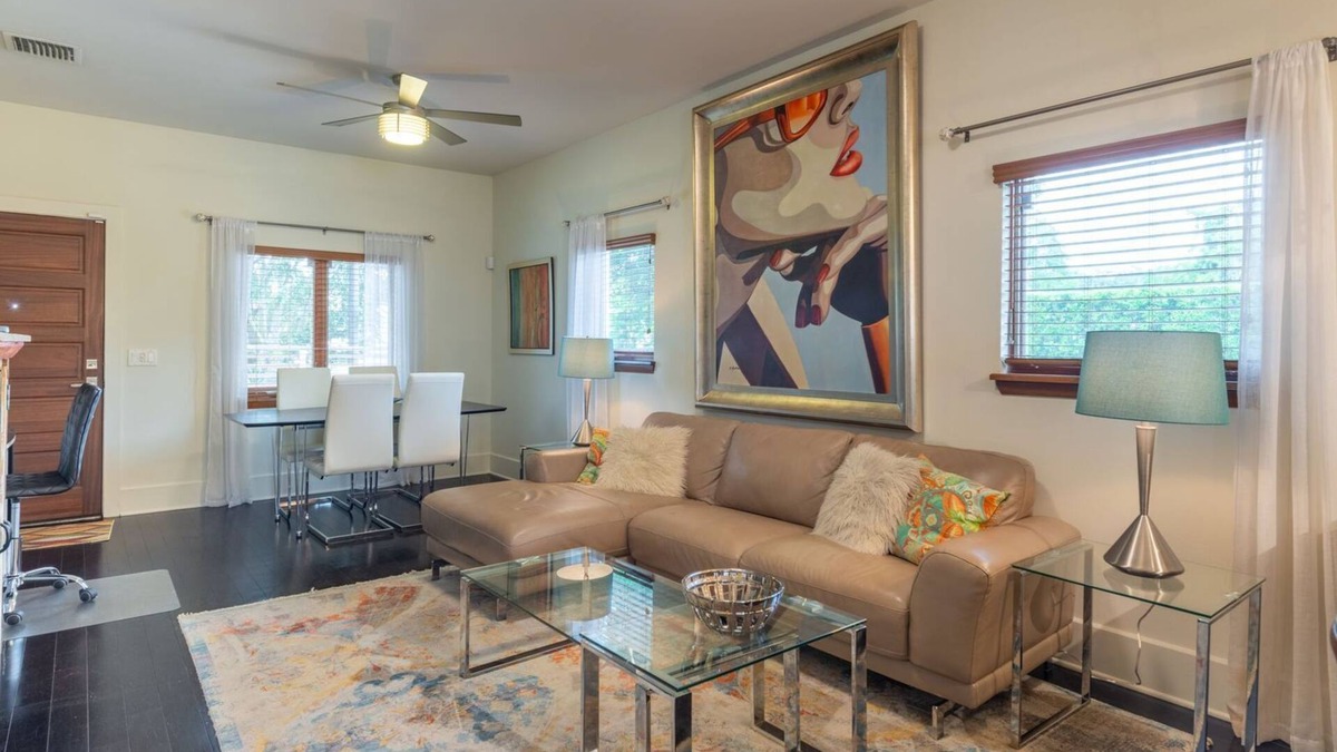 Winter Park Apartment | Light, Bright and Full of Delight! 2 Blocks to Park Ave